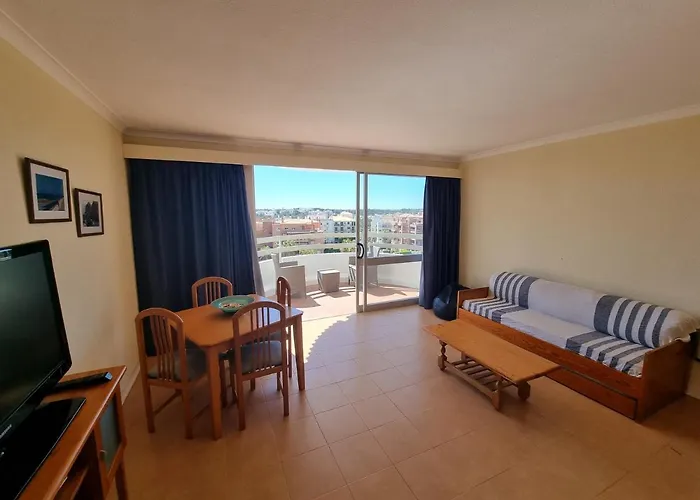 Junto A Com Piscina.