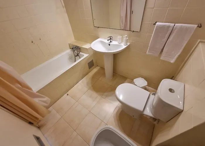 Junto A Com Piscina.