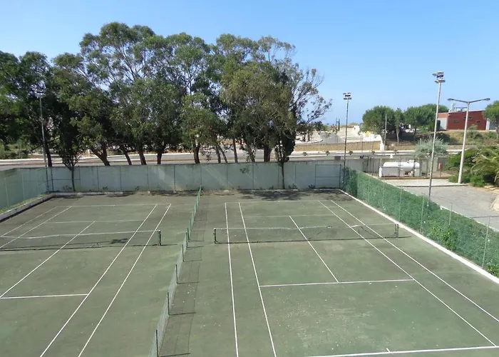 Junto A Com Piscina. * 波尔蒂芒