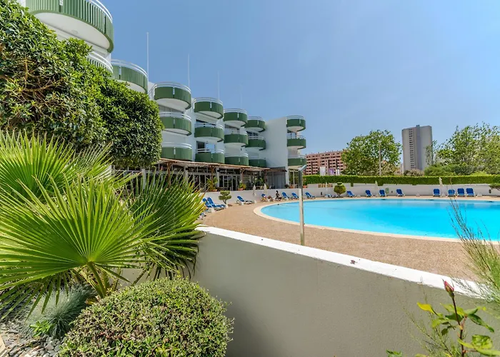 公寓 Junto A Com Piscina. 波尔蒂芒